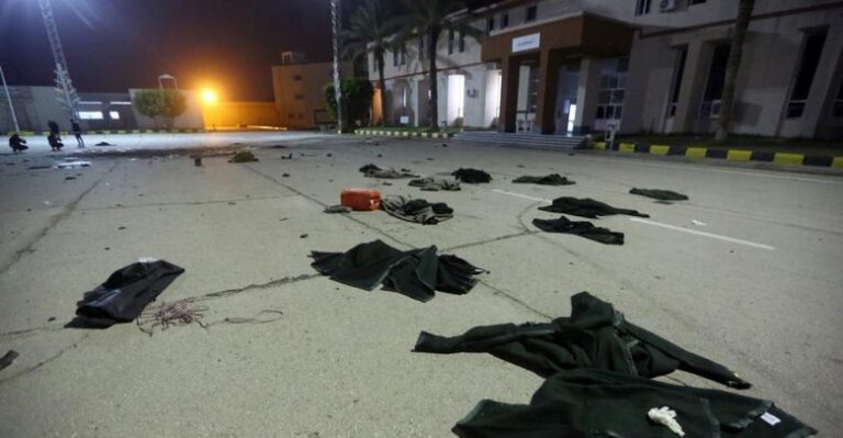 VIDEO +18/ Dalin pamjet tmerrshme të sulmit ndaj studentëve, bomba e hedhur nga avioni u merr jetën 30 të rinjve