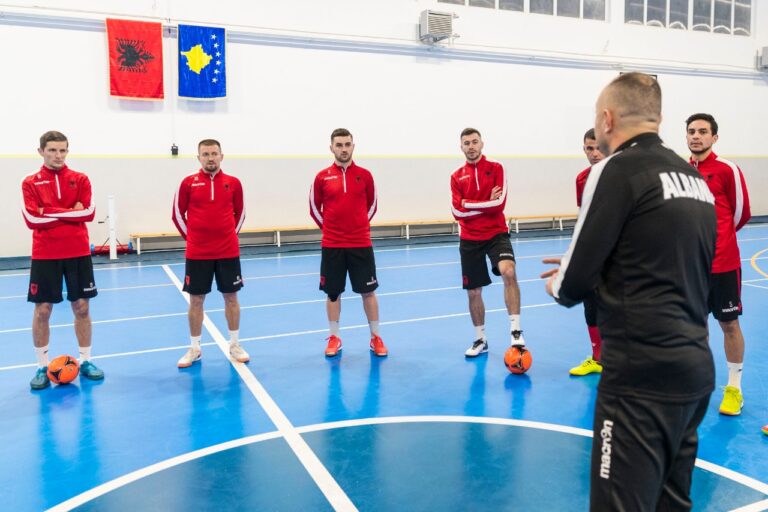 Futsal/ Trajneri Resuli dhe Kaca njëzëri: Jemi kokë grupi, e kemi detyrim kualifikimin