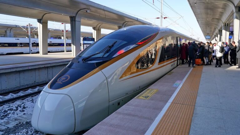 Treni i parë pa shofer nis udhëtimin, ecën me 350 km/h