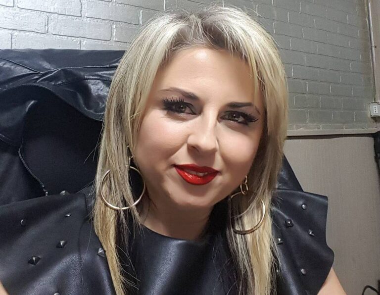 Artjola Toska humb të atin pak orë para koncertit