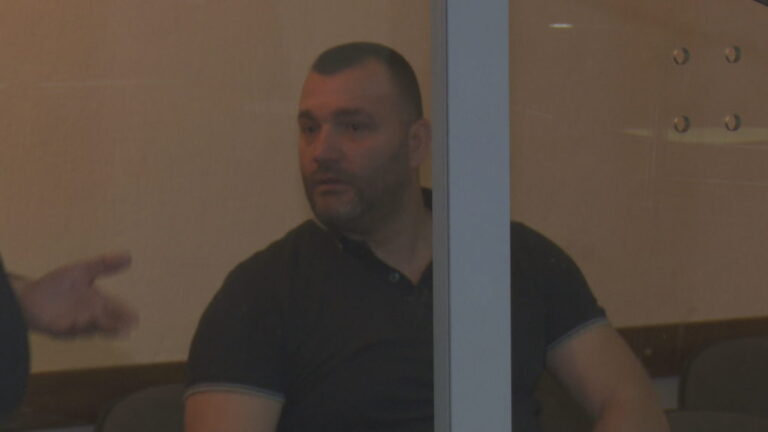 Vetëm 4 muaj në qeli, OFL i dërgoi sot letrat e pasurisë