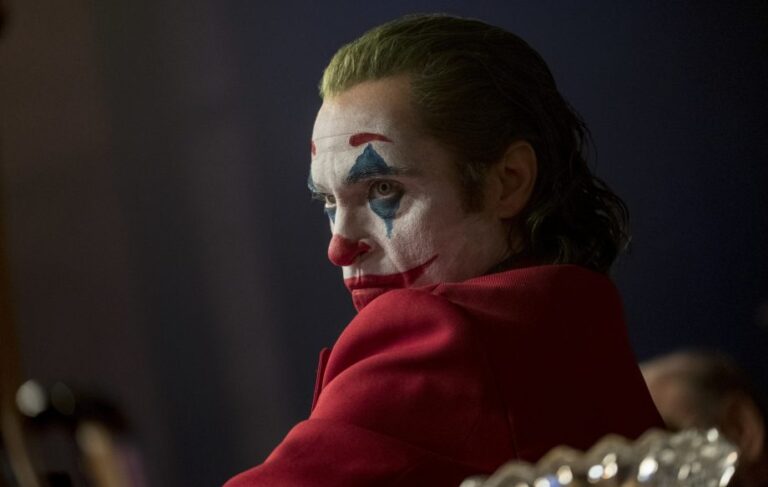Joaquin Phoenix merr OSCAR si aktori më i mirë për interpretimin në “Jocker”