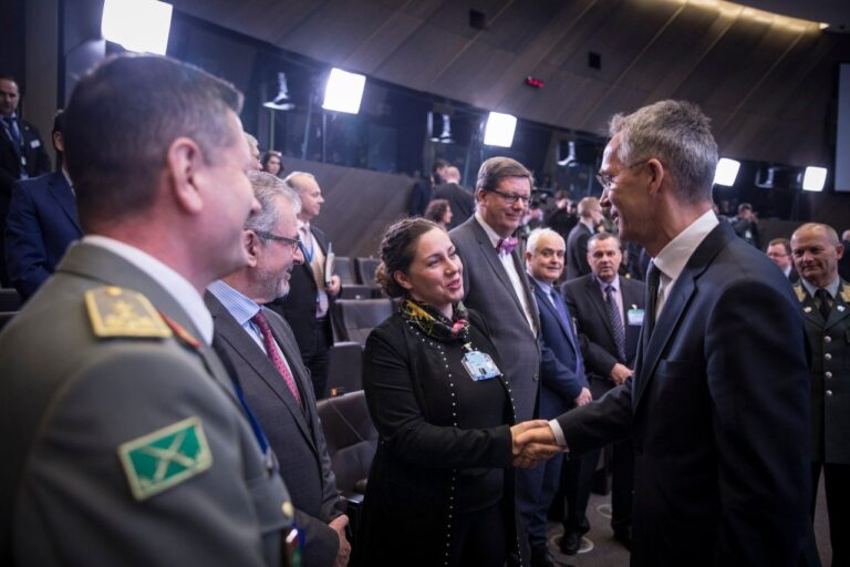 VIDEOLAJM/Tirana kryeqendër e sigurisë, NATO “thyen” traditën
