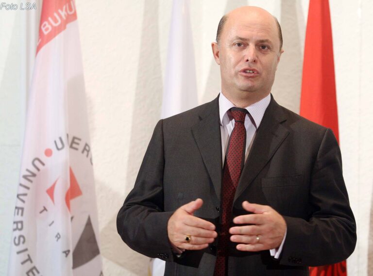 Shembja e Teatrit, aktori Petrit Malaj: Askush nuk mund të pranojë atë që ndodhi më 17 maj