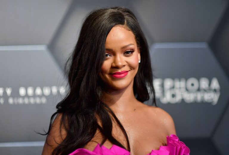 Rihanna humb 400 milionë dollarë! Forbes zbulon arsyet pas rënies së pasurisë së saj