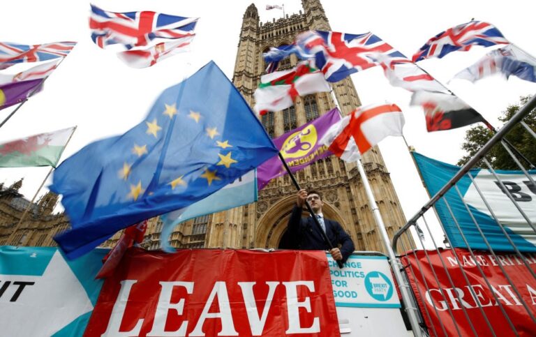 Pas Brexit, BE fillon bisedimet për marrëveshje të reja me Britaninë