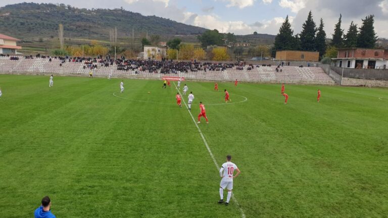 VIDEO/ Tre gola në shtatë minuta, befasia e madhe nga Ballshi