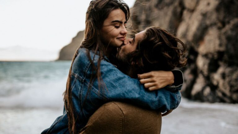 9 shenja që tregojnë se jeni gati të bashkëjetoni me partnerin