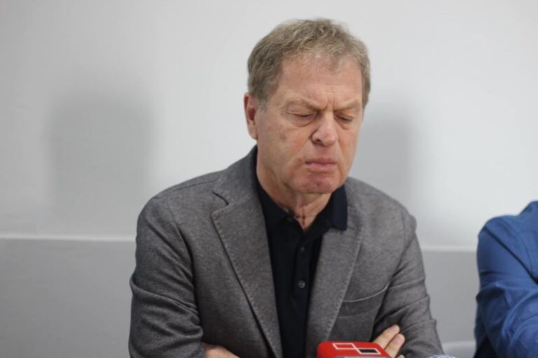 Duro: Flamurtarin e njoh mirë, është një ekip që të hap probleme