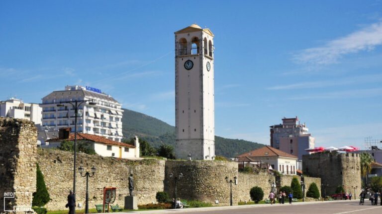 Shpërthejnë panelet diellore në Elbasan. Policia jep detajet, ja çfarë ndodhi