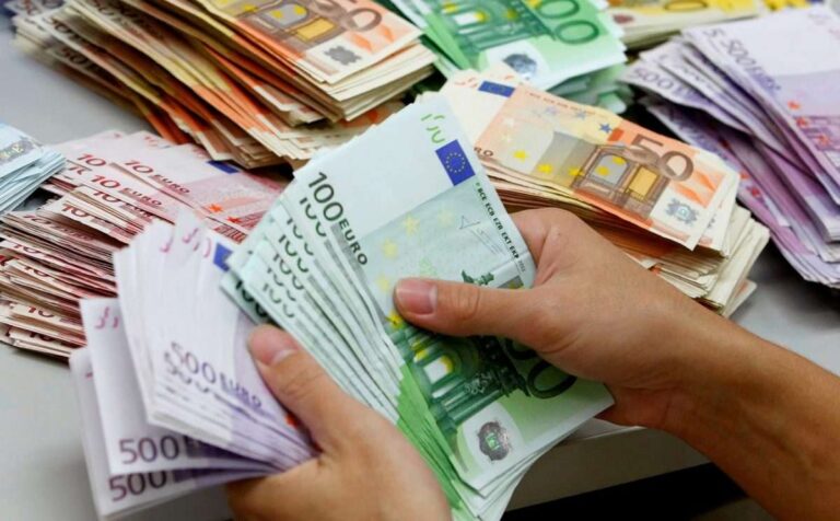 Qeveria jep 9.4 miliardë lekë për rindërtimin, tenderat pa garë dhe nuk respektojnë afatet