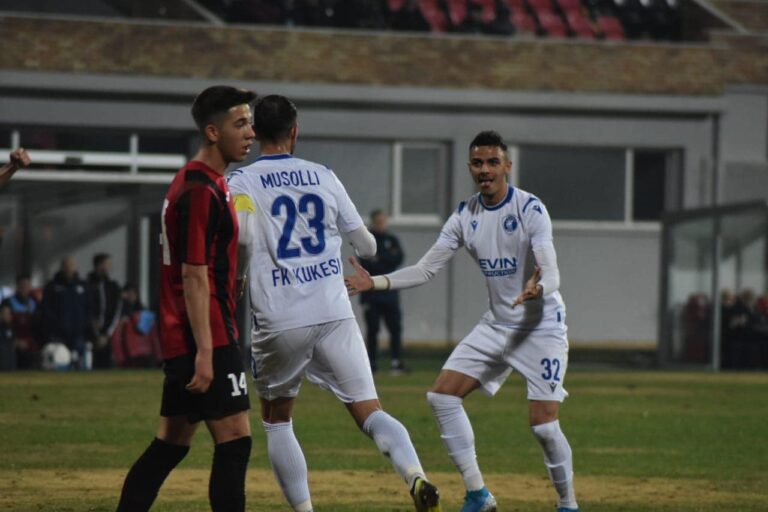 Kukësi fiton me “poker” në Vlorë, Shkurtaj protagonist me dopietë