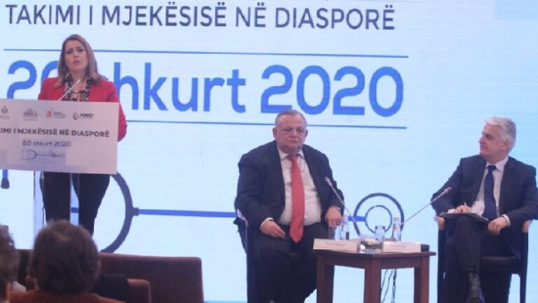 Largimet nga Shqipëria, Manastirliu: Mjekët në diasporë do i rikthejmë në atdhe