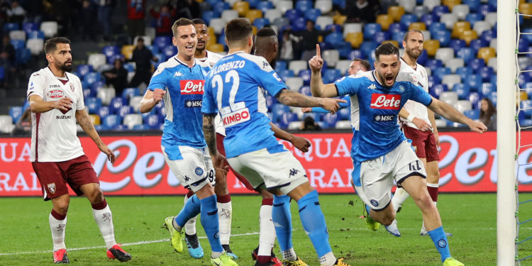 Napoli merr fitoren e tretë radhazi ndaj Torinos, Hysaj shkëlqen në mbrojtje (VIDEO)