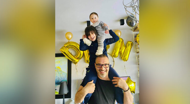 Saimir Tahiri larg politikës, momente festive me djemtë