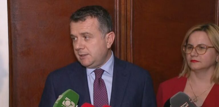 Negociatat/ “Besoj të enjten miratohet nisja e bisedimeve”, Balla publikon letrën e 73 eurodeputetëve drejtuar KiE