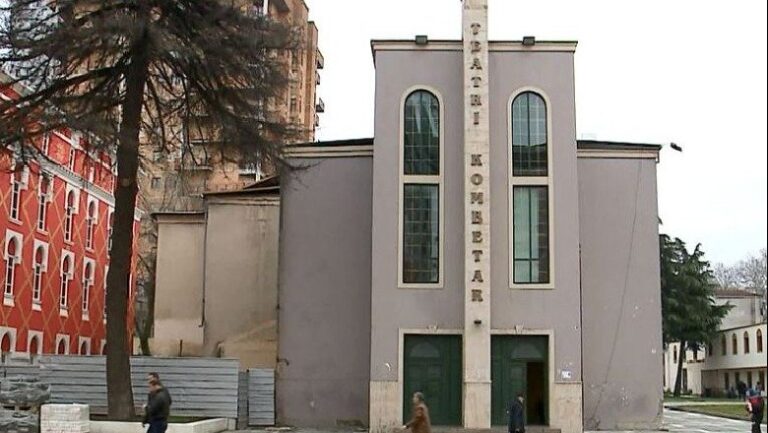Teatri Kombëtar i kalon bashkisë së Tiranës! Qeveria publikon vendimin