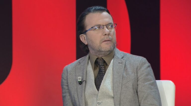 Laert Vasili: Brukseli është i dashuruar me Ramën, i ka dhënë atij mandatin e 3-të