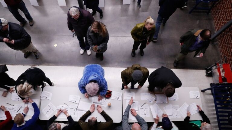 Thirrje për rinumërim të votave në Iowa