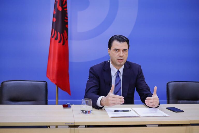 Basha: Masave kufizuese duhet t’u jepet forma e duhur ligjore. Të mos mbeten masa facebook-u