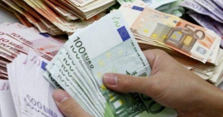 Koronavirusi/ Euro në nivelin më të lartë në 5 muaj, kërcen dhe dollari