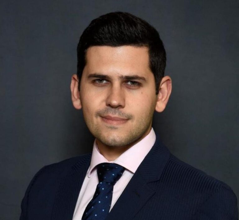 Akri Çipa: Kufomat politike që po sëmurin një shtet foshnjë