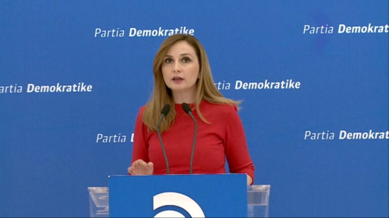 Jorida Tabaku: Veliaj do marrë 30 mln euro borxh për të ndërtuar teatrin e ri