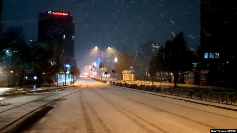 Rezultojnë pozitivë 8 persona, shkon në 71 numri i të infektuarve me koronavirus në Kosovë