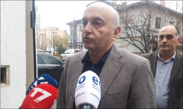 Mustafa: Po punojmë të gjejmë gjuhë të përbashkët me VV-në për taksën