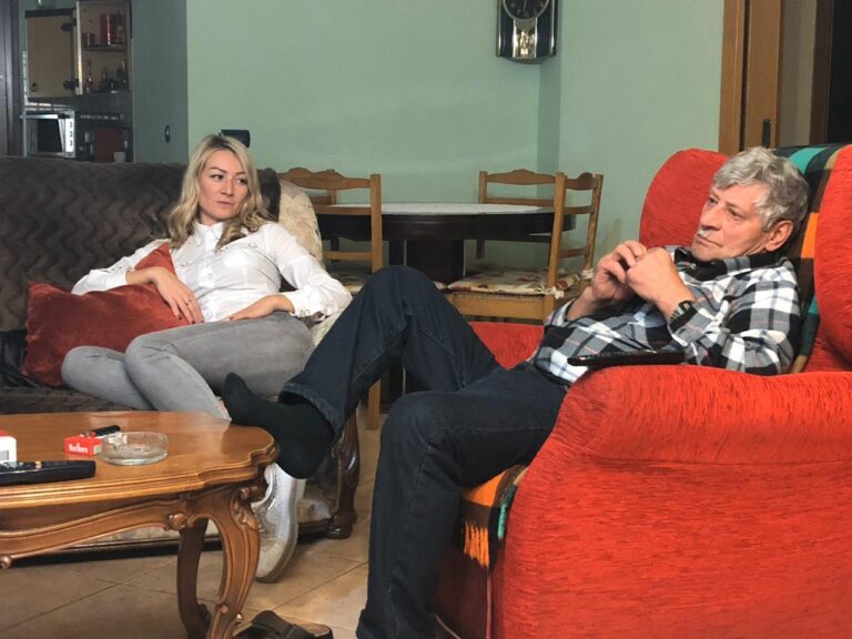 Rrëfimi i italianes në Durrës: Babai vdiq nga koronavirusi, nuk iki dot atje pasi…