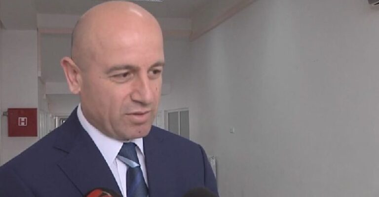 Zylyftar Bregu: Kur media është në rrezik, shoqëria ka rrëshkitur drejt diktaturës.
