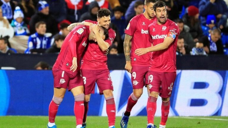 Kaos në La Liga, 15 persona dalin pozitiv me koronavirus te klubi i Alaves