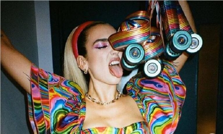Dua Lipa në formën më të mirë, atraktive dhe tërheqëse