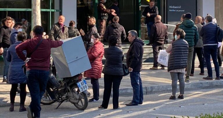 Vendimi i qeverisë, lista e plotë e aktiviteteve që do të lejohen e do të mbyllen pas orës 13:00