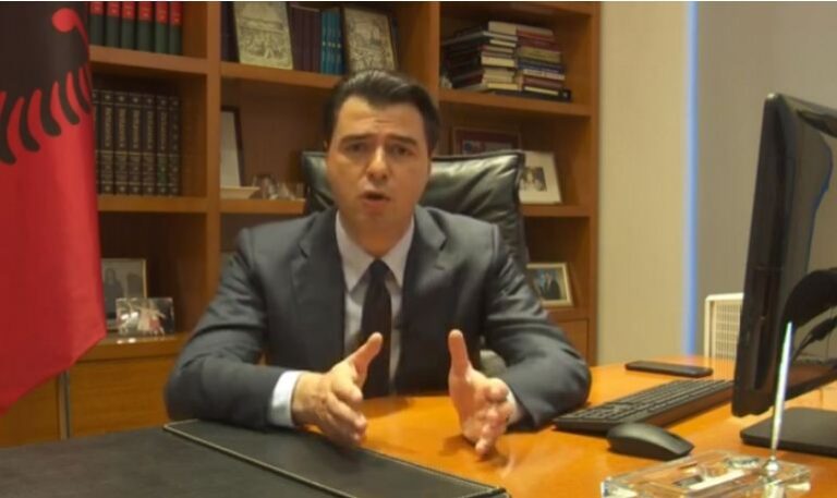 Basha bisedë me komisionerin për zgjerimin: Opozita do të kontribuojë në plotësimin e 15 kushteve për negociatat, i kërkova ndihmë shtesë për koronavirusin