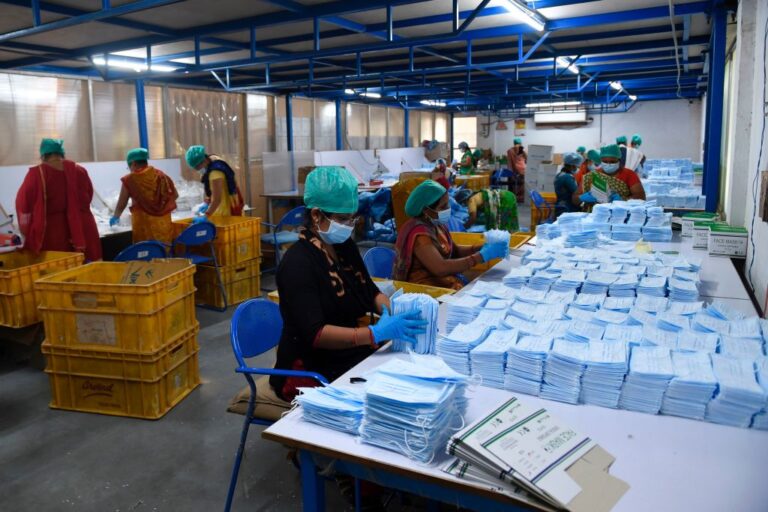 Shënohet viktima e parë në Indi nga Covid-19, Indonezia 8 miliardë dollarë për ekonominë