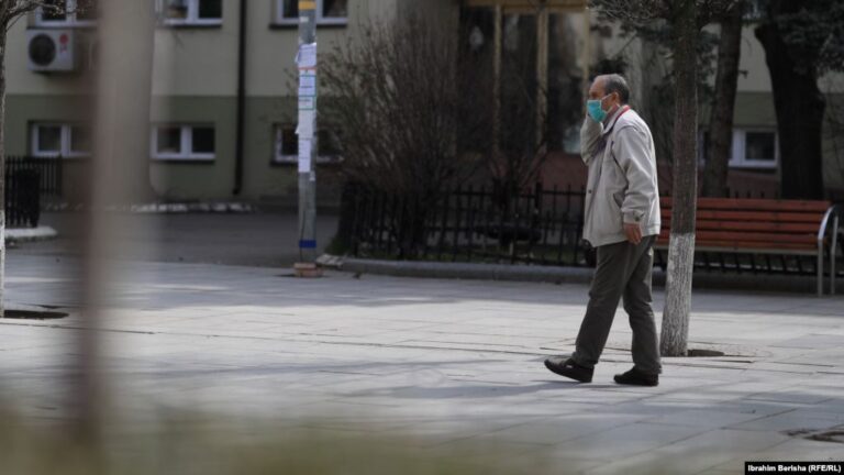 Kosovë, shërohet pacienti i parë nga COVID-19, 8 raste të reja