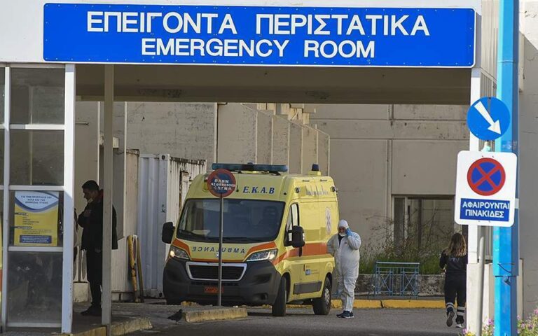 Qeveria greke forcon masat kundër koronavirusit dhe akordon 3.8 miliardë euro në ndihmë të biznesit