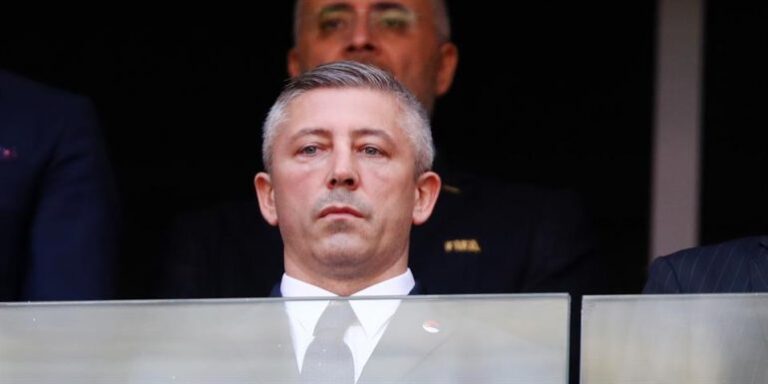 Koronavirusi nuk ‘fal’ as institucionet më të larta të futbollit, Presidenti i Federatës serbe pozitiv