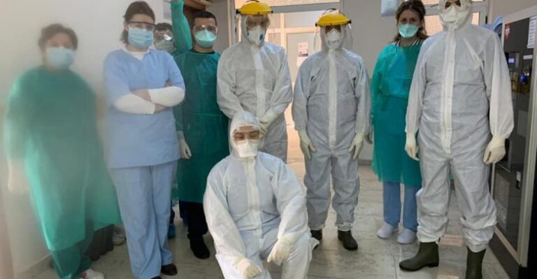 FOTOT/ “Pavjonët po hyjnë në betejë njëri pas tjetrit”, Pipero publikon pamjet nga brenda Infektivit: Nga probleme të lehta në shumë të rënda
