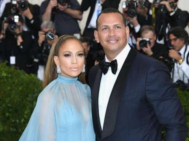 Jennifer Lopez merr urimin më romantik nga partneri i saj