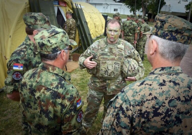 Gjenerali amerikan Hodges kundërshton tërheqjen e KFOR nga Kosova