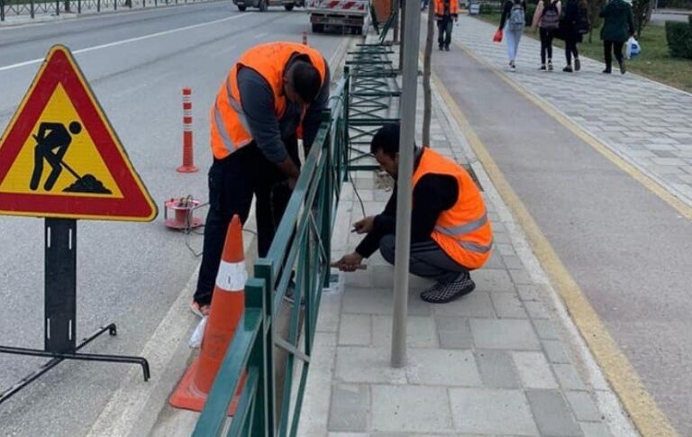 Transformohet hyrja e Kombinatit, rruga pajiset me infrastrukturë dhe sinjalistikë moderne