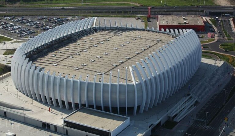 Stadiumi i njohur në Kroaci kthehet në spital për koronavirusin