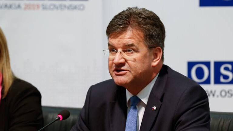 Lajçak konfirmohet si përfaqësues special i BE për dialogun Kosovë-Serbi
