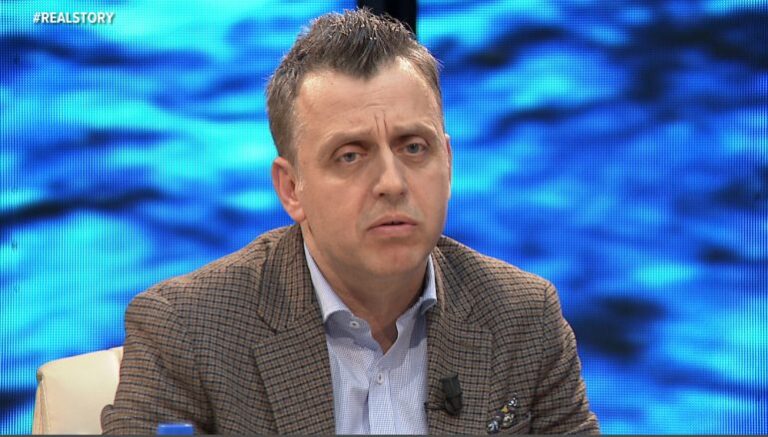 Lami: Lista e hapura polarizojnë garën në zgjedhje, heqja e koalicioneve favorizon PS, PD kokëçarje me aleatët