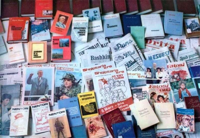 A kishim diktaturë dhe a ishte Enver Hoxha diktator?!