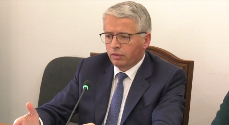 Lleshaj: 613 policët që do lënë vendin e punës, do marrin 50% të pagës neto