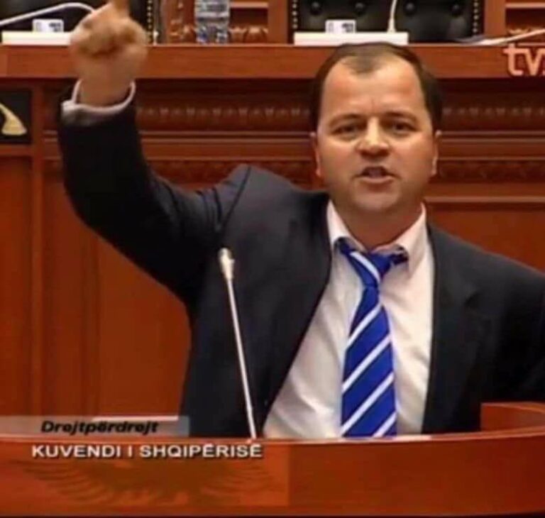 Lefter Maliqi replikon me Lleshajn: Mos përfundosh si Tahiri! Rama po të keqpërdor