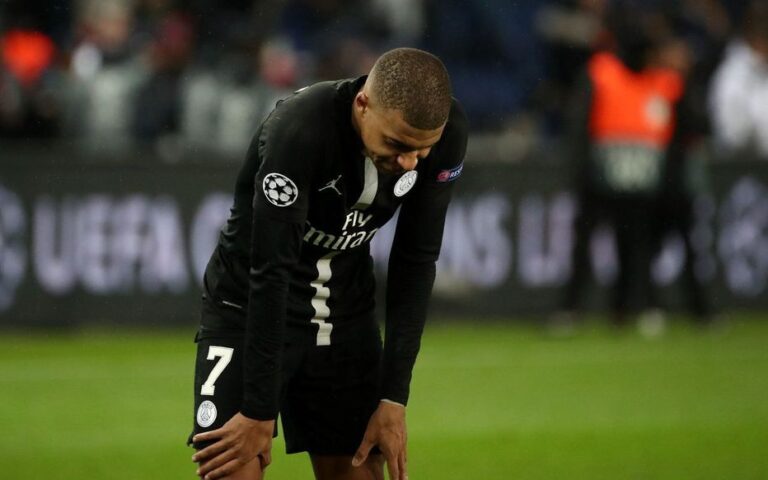 Ankth te PSG për Mbappe, ka grip dhe dhimbje të forta fyti
